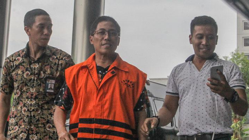 eks bupati